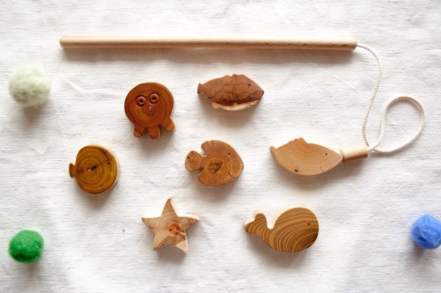 Wooden Magnetic Fishing Toy – MamumaBird
